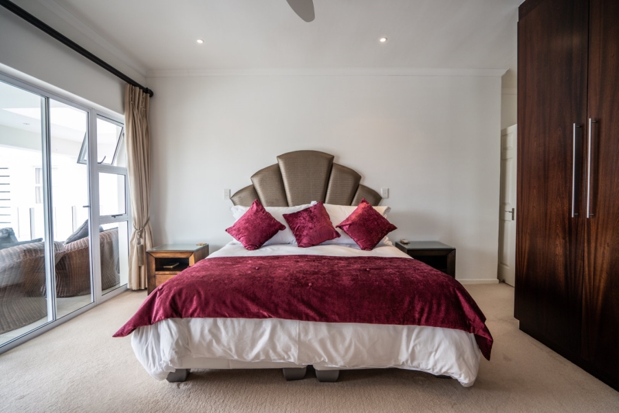 6 Bedroom Property for Sale in Royal Alfred Marina Eastern Cape